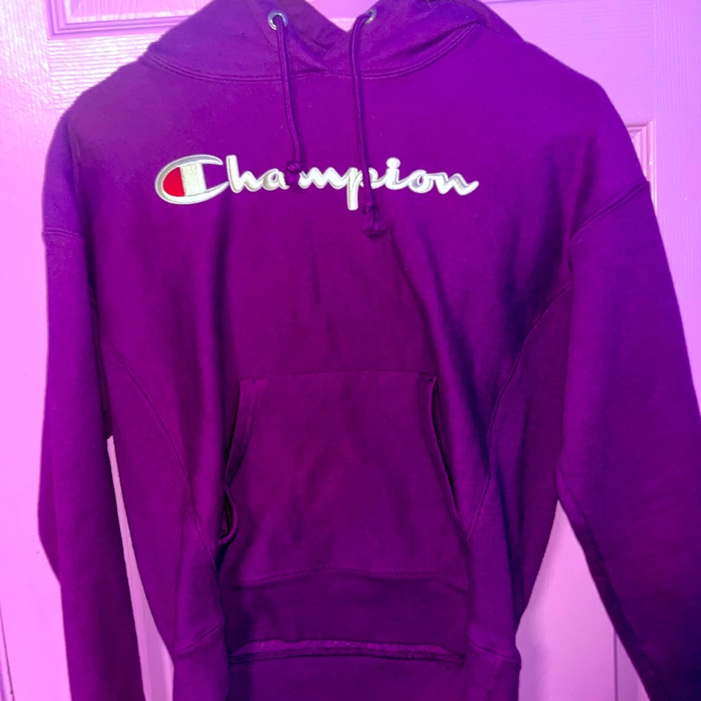 womens size small champion hoodie